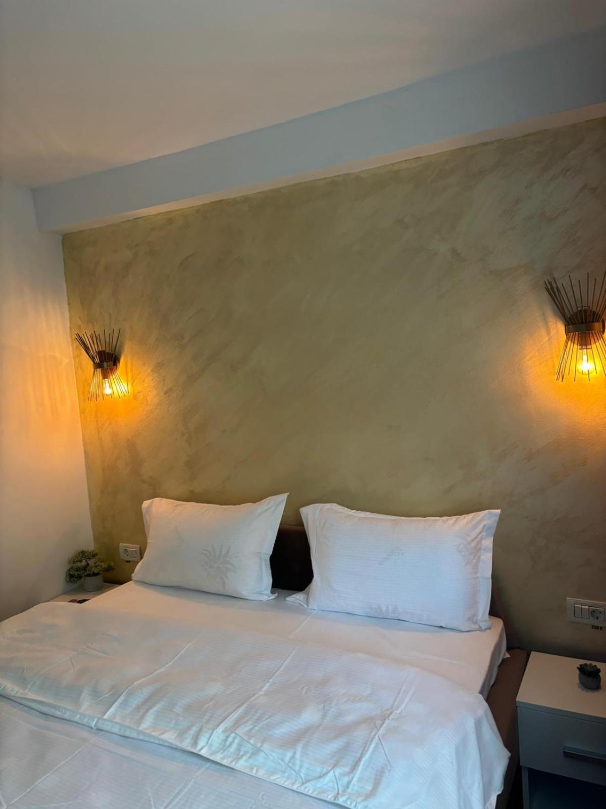 Born By The Sea Hotel Vama Veche Exterior foto